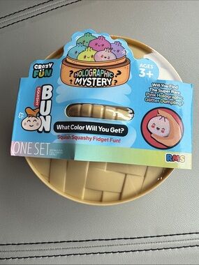 Holographic Mystery Squishy Bun - Gold